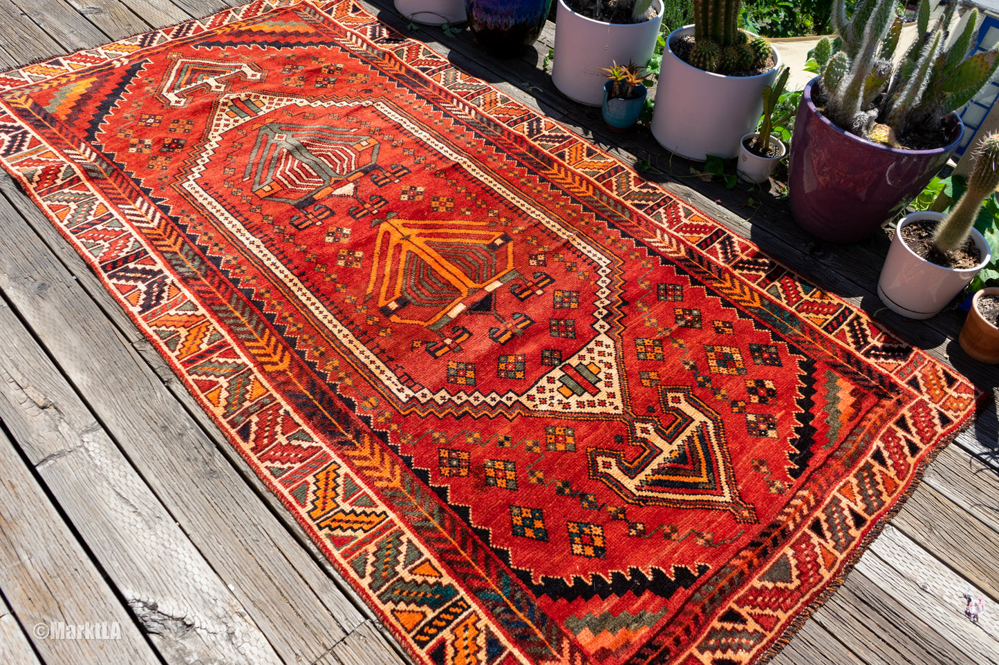 Vintage Vibrant Plush Persian Rug