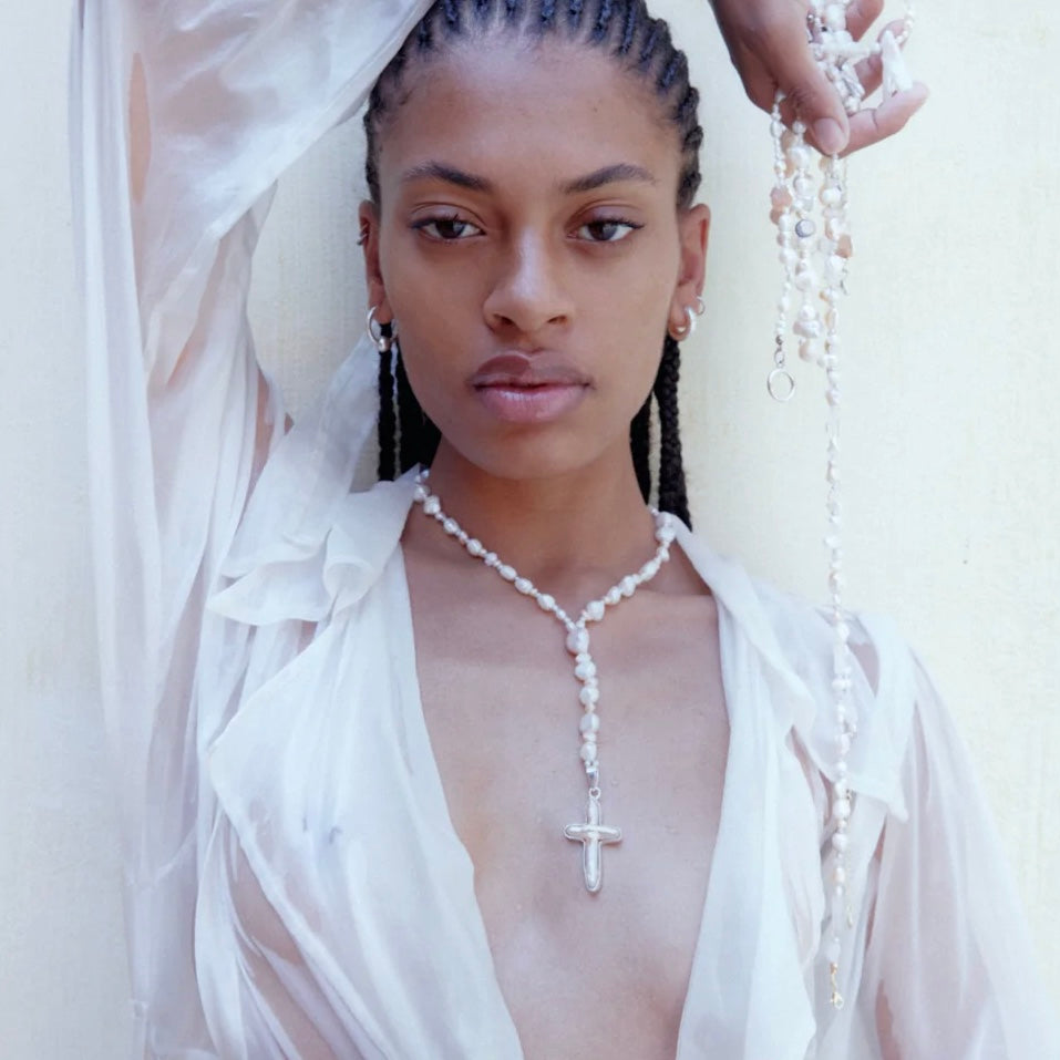 Mudd Pearl The Rosary Necklace