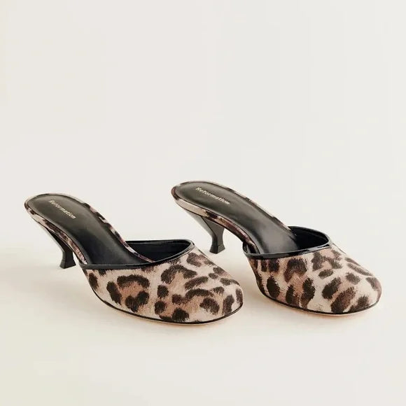 Reformation Kalinka Mule (Sz 40)