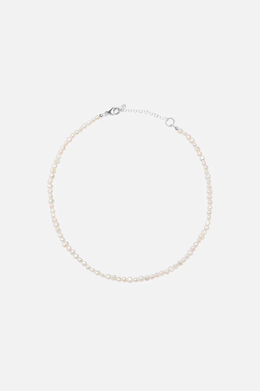 Kara Yoo Petite Pearl Necklace