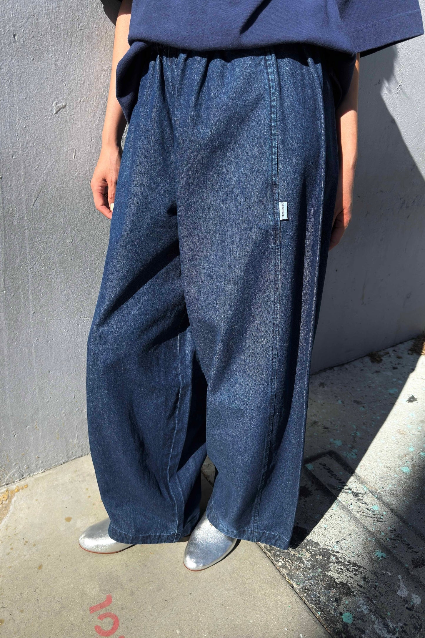 Le Bon Shoppe Parachute Pants in Denim Blue