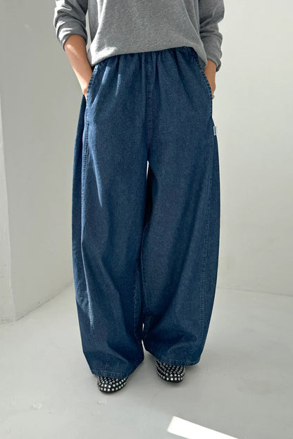 Le Bon Shoppe Parachute Pants in Denim Blue