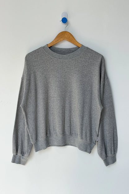 Le Bon Shoppe Pointelle Corr Sweatshirt in Melange Grey