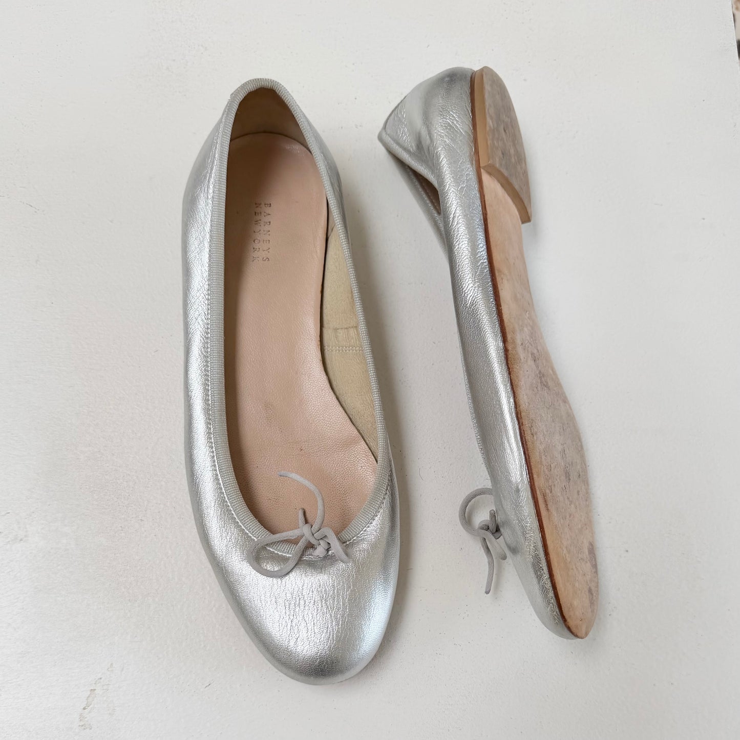 Barneys Silver Ballet Flats (Sz 38.5)
