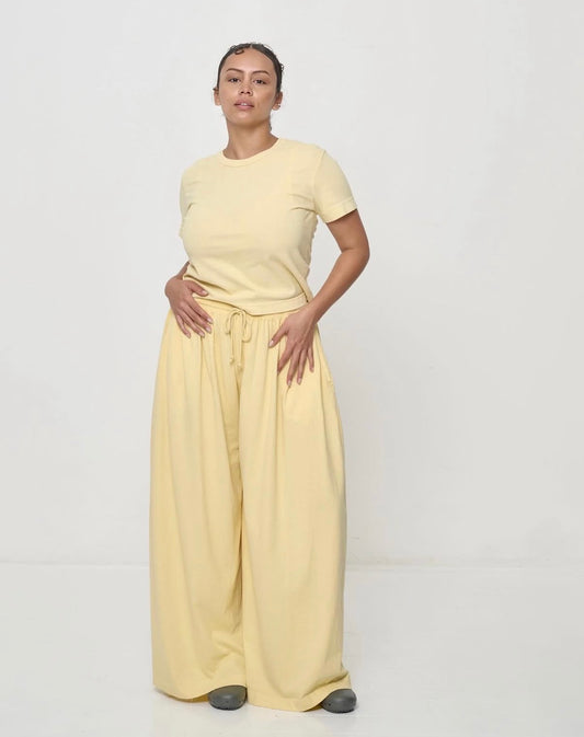 Everybody.World Tubular Pants in Butter