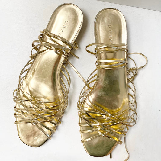 Dôen Gold Casimira Sandals (Sz 39)