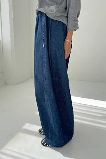Le Bon Shoppe Parachute Pants in Denim Blue
