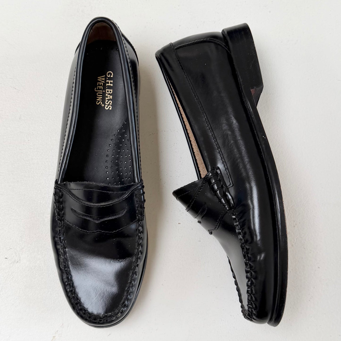 Weejuns Whitney Loafers (Sz 8)