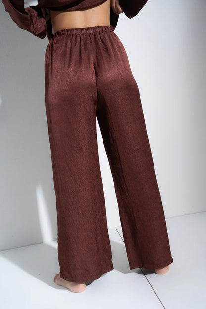 Be Idle Drawstring Pant in Brown