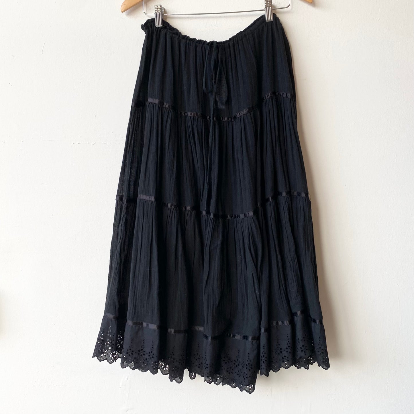 Vintage Tiered Midi Skirt (M)