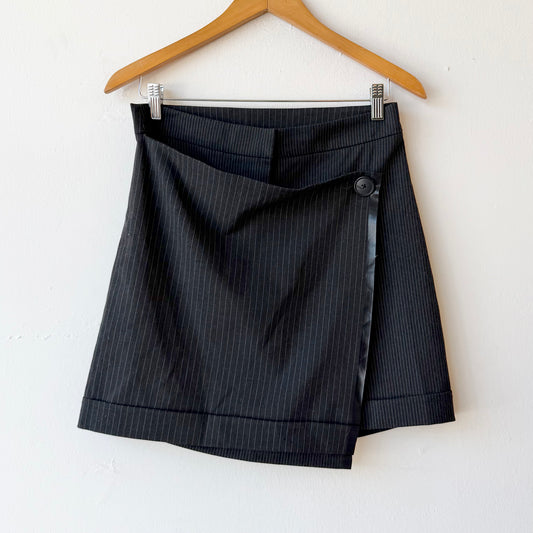 Cop Copine Wrap Skort (M)