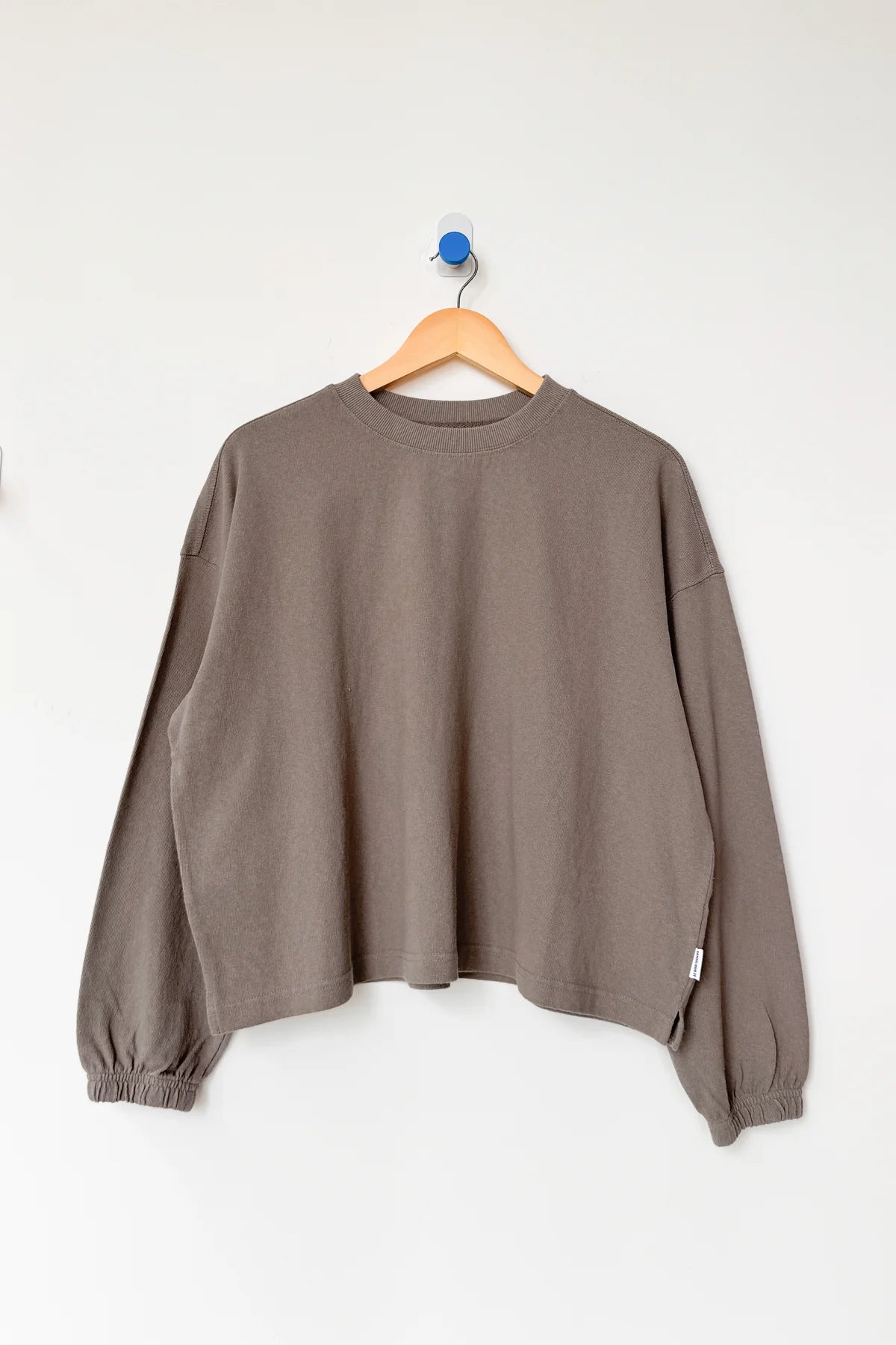 Le Bon Shoppe Naturelle Tee in Mushroom