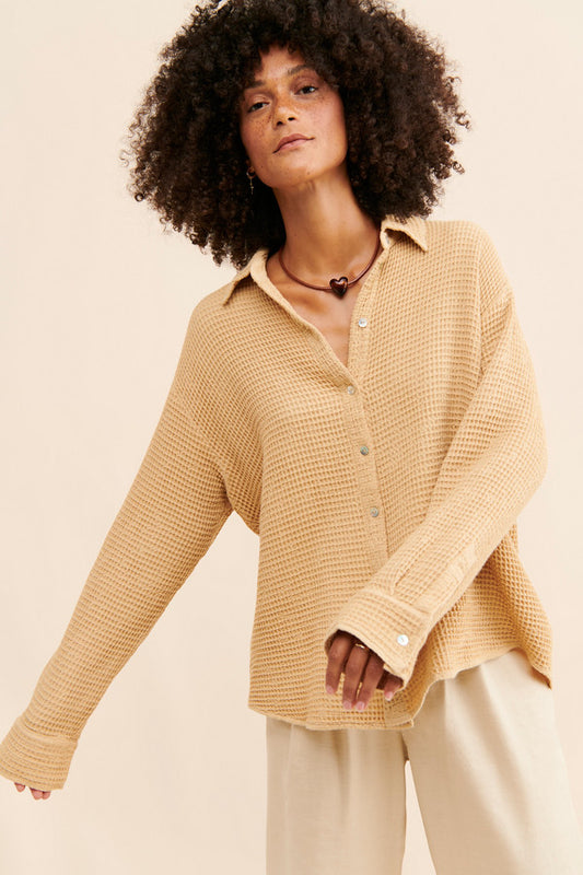 Donni. Waffle Shirt in Sand (S)