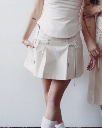 Koredoko The Shift Skirt Mini in Cream
