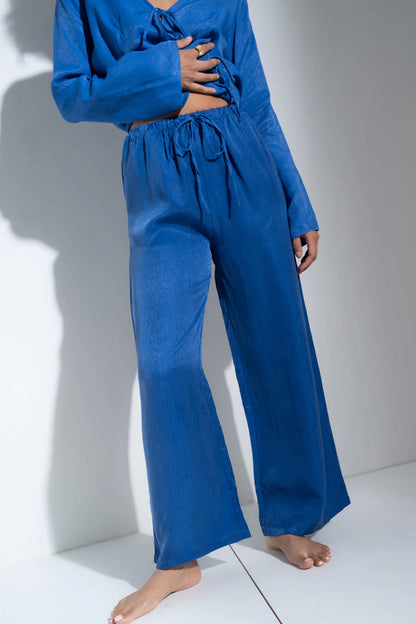 Be Idle Drawstring Pant in Cobalt