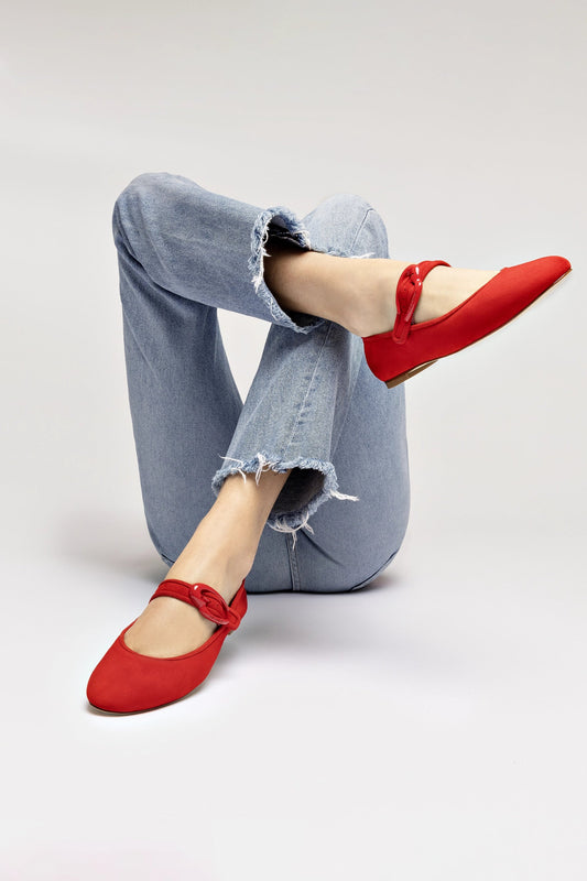 Larroude Verona Ballet Flat In Scarlet Suede (Sz 8)
