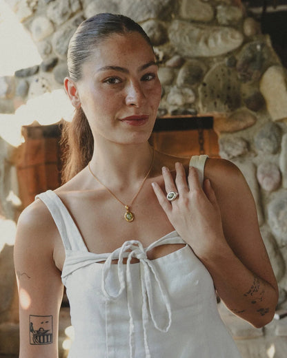 Aurelia Golden Nectar Necklace – Green Amber