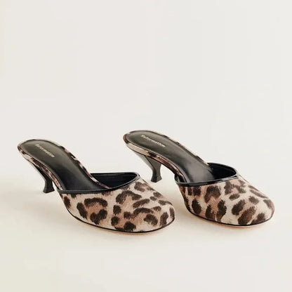 Reformation Kalinka Mule (Sz 40)