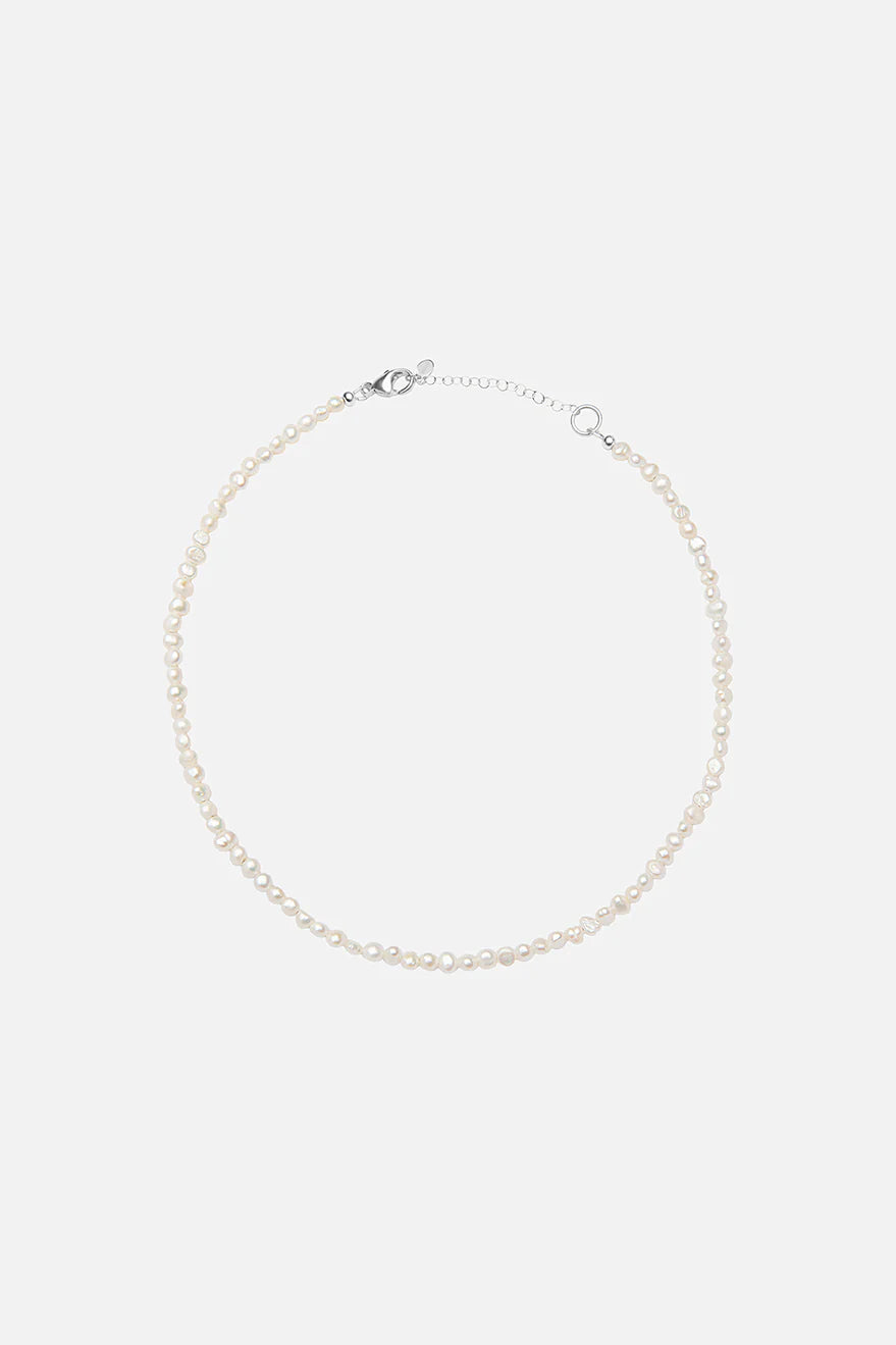 Kara Yoo Petite Pearl Necklace